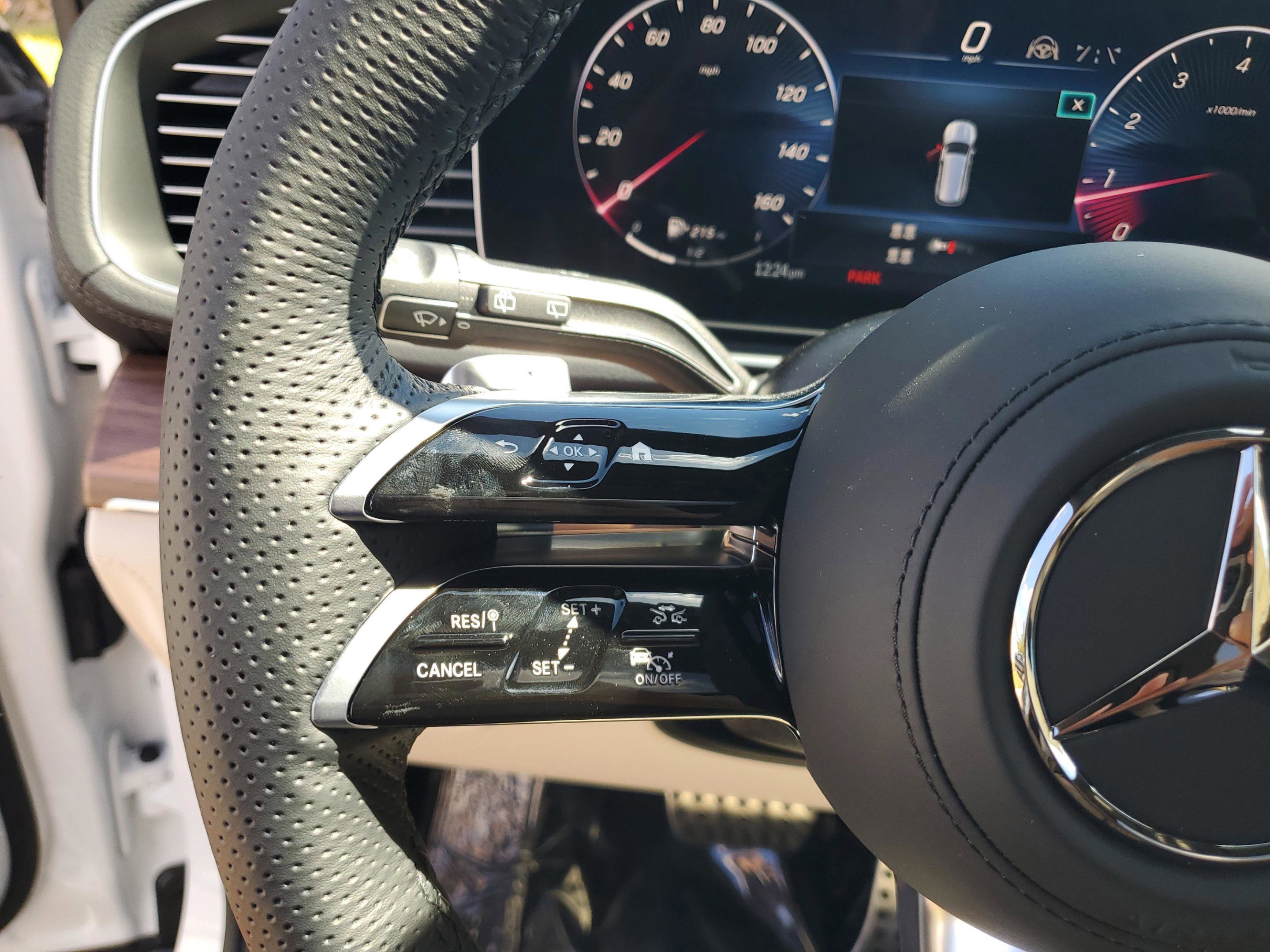 New 2026 Mercedes-Benz GLS 580 4MATIC image 27