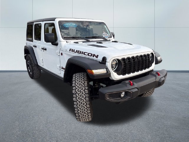 Used 2024 Jeep Wrangler Unlimited Rubicon w/ Technology Group AWD/4WD image 5