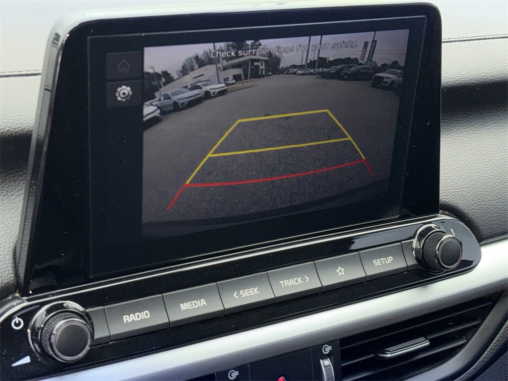 Used 2023 Kia Forte LXS w/ LXS Technology Package image 5