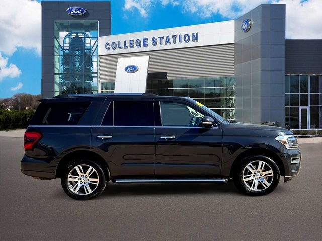 Certified 2023 Ford Expedition Limited image 5