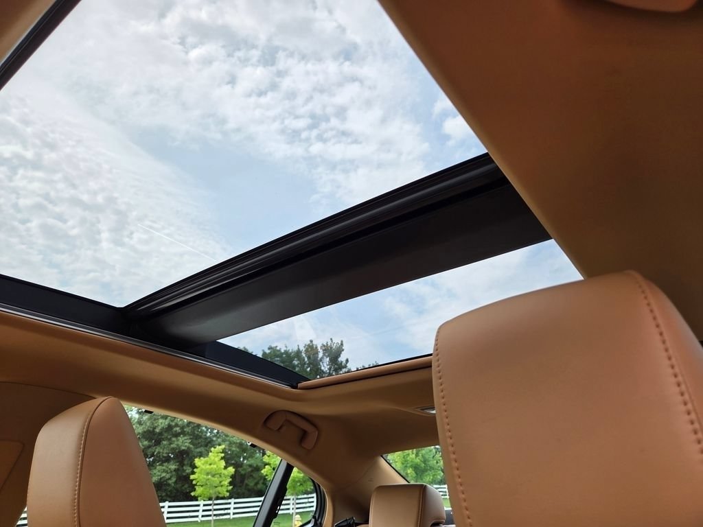Certified 2025 Lexus ES 350 Ultra Luxury FWD image 11