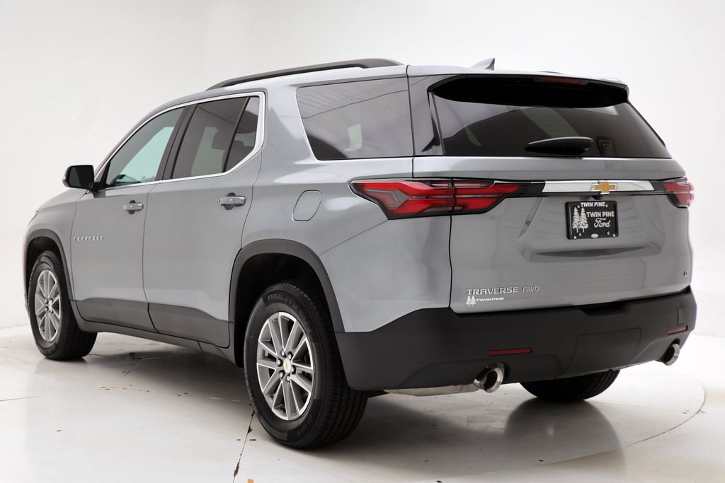Used 2023 Chevrolet Traverse LT AWD/4WD image 6