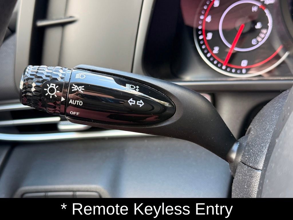 Used 2023 Hyundai Elantra SEL FWD image 22