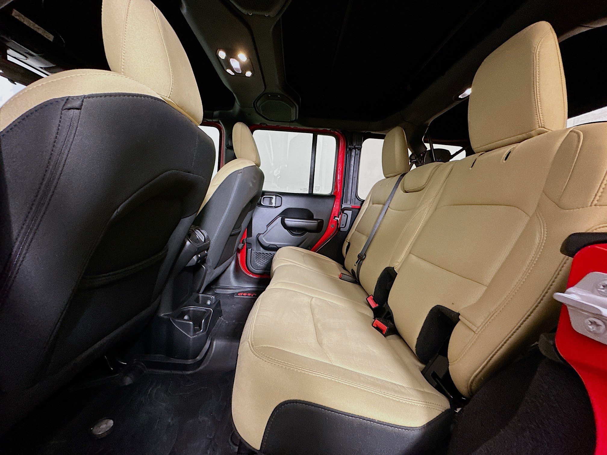 Used 2019 Jeep Wrangler Unlimited Sport S AWD/4WD image 27