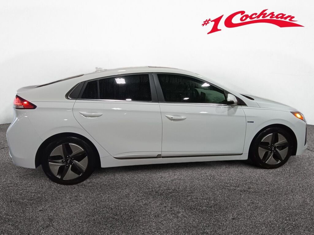 Used 2020 Hyundai Ioniq SEL image 8