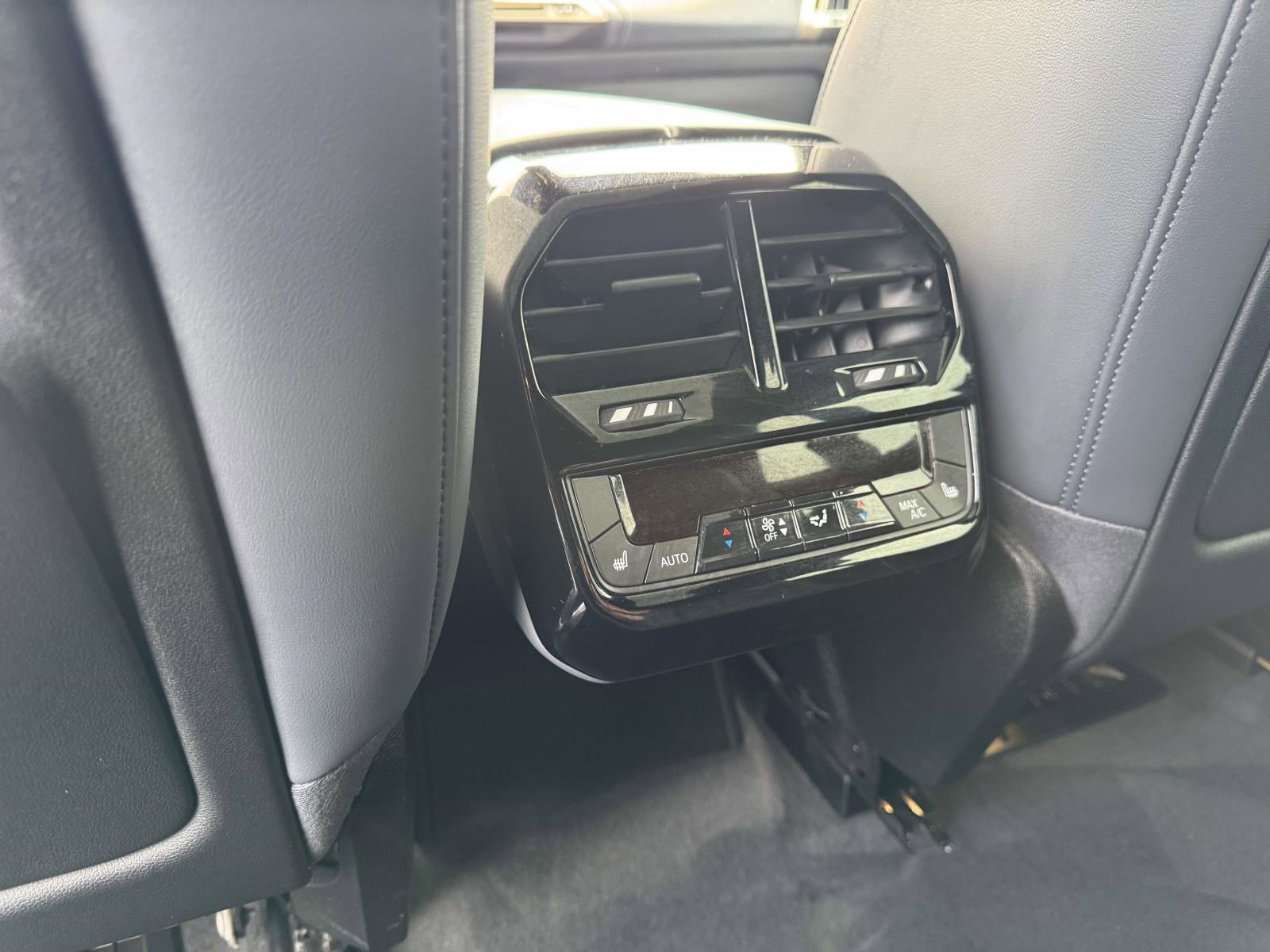 Certified 2023 BMW iX xDrive50 w/ Premium Package image 16