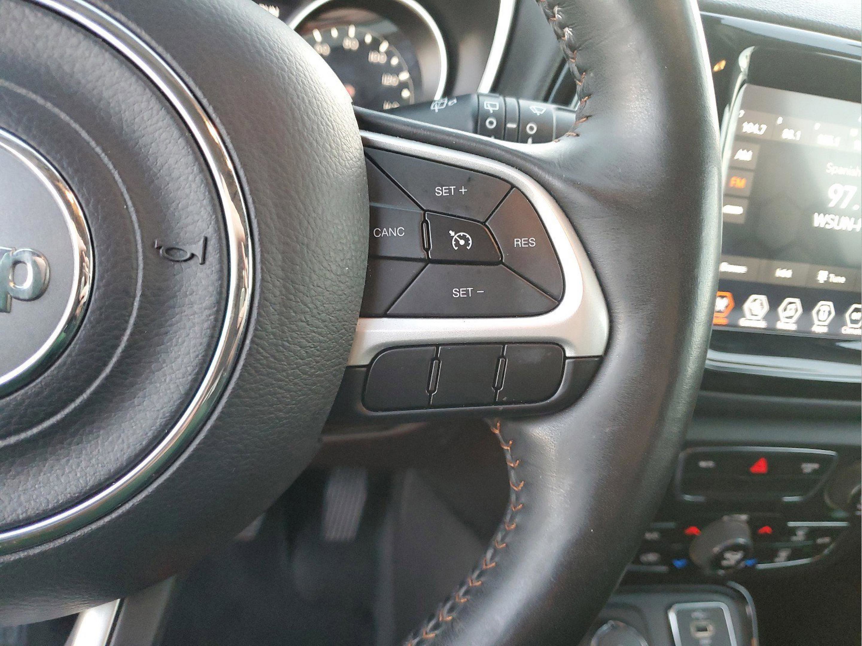 Certified 2019 Jeep Compass Limited image 23