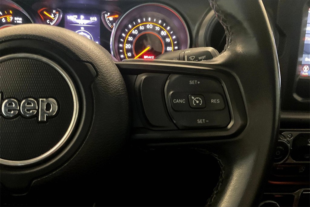 Used 2022 Jeep Gladiator Willys image 20