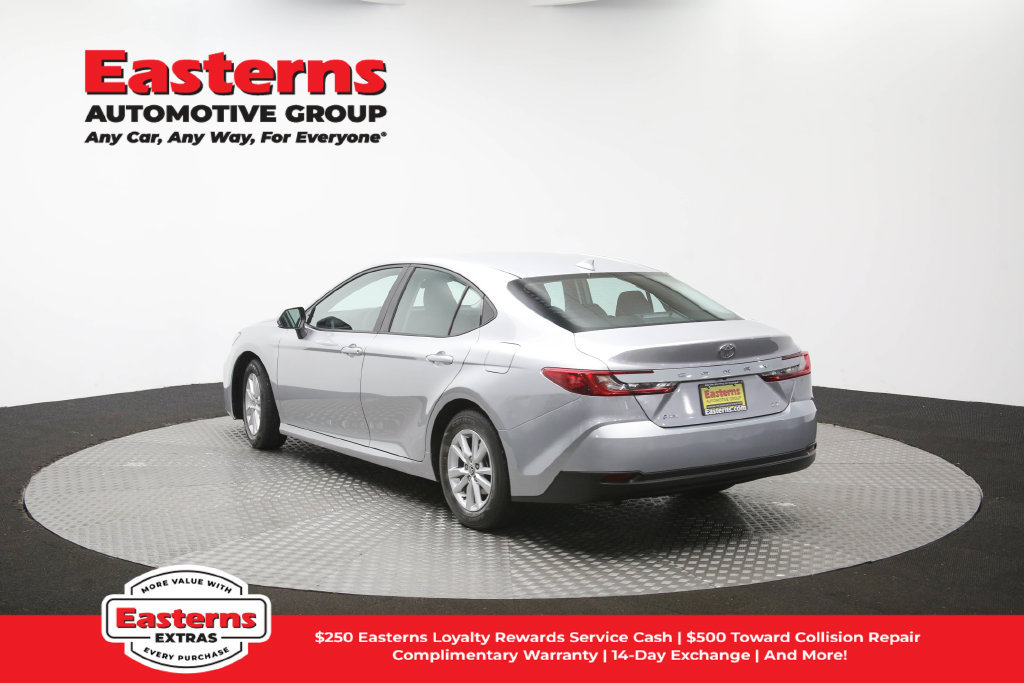 Used 2025 Toyota Camry LE FWD image 65