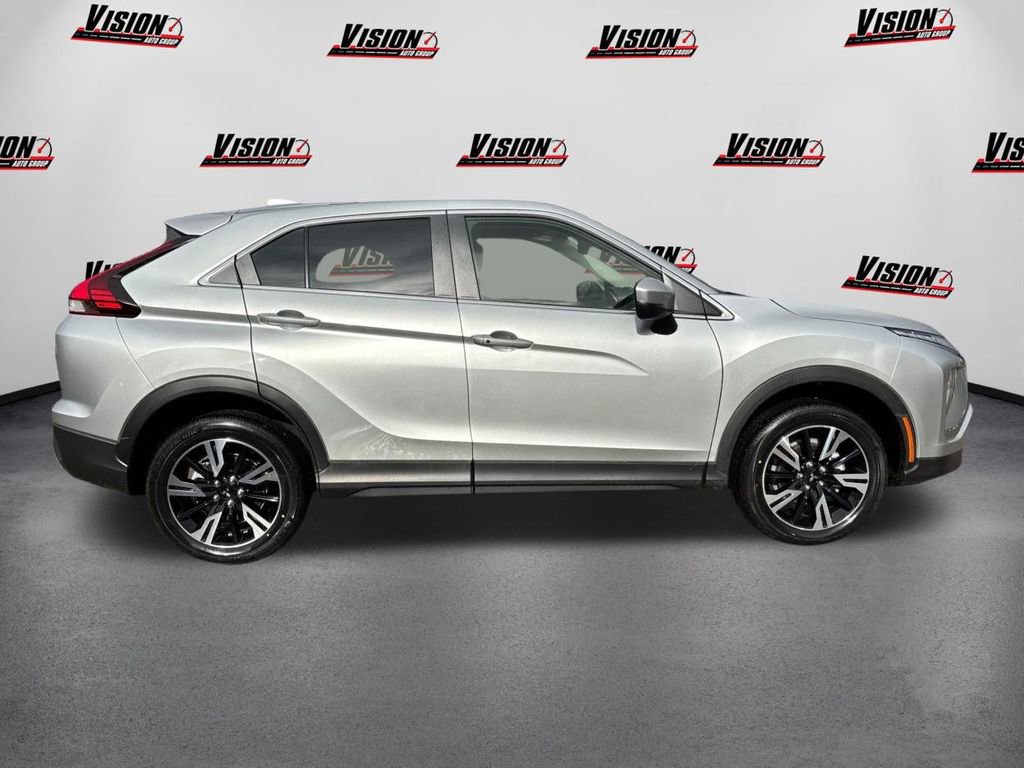 Used 2024 Mitsubishi Eclipse Cross SE AWD/4WD image 4