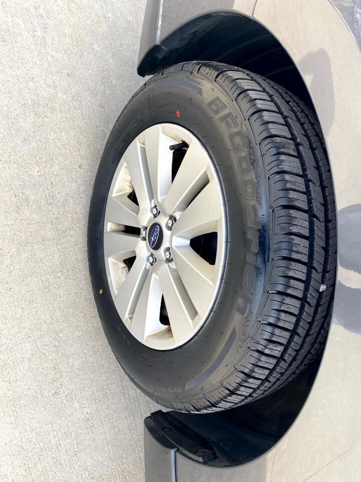 Used 2018 Subaru Outback 2.5i Premium image 10