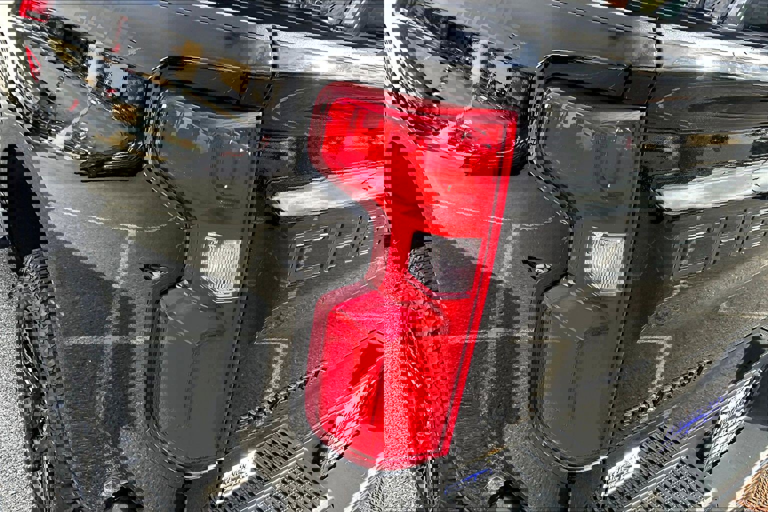 Used 2022 Chevrolet Silverado 1500 LT Trail Boss w/ Bed Protection Package image 34