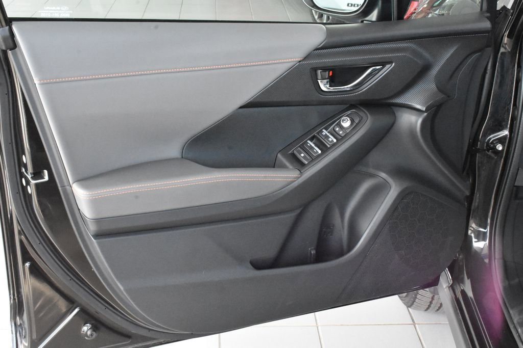 Used 2026 Subaru Crosstrek 2.5i Limited w/ Crosstrek Mirror Package AWD/4WD image 10