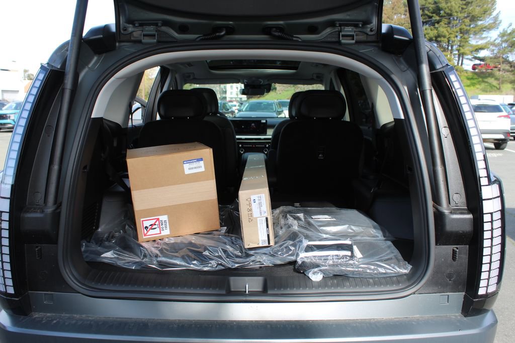 New 2026 Hyundai Ioniq 9 Limited image 10