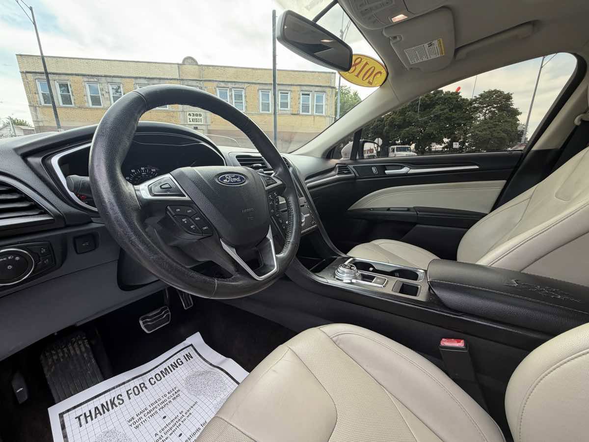 Used 2018 Ford Fusion Titanium AWD/4WD image 15