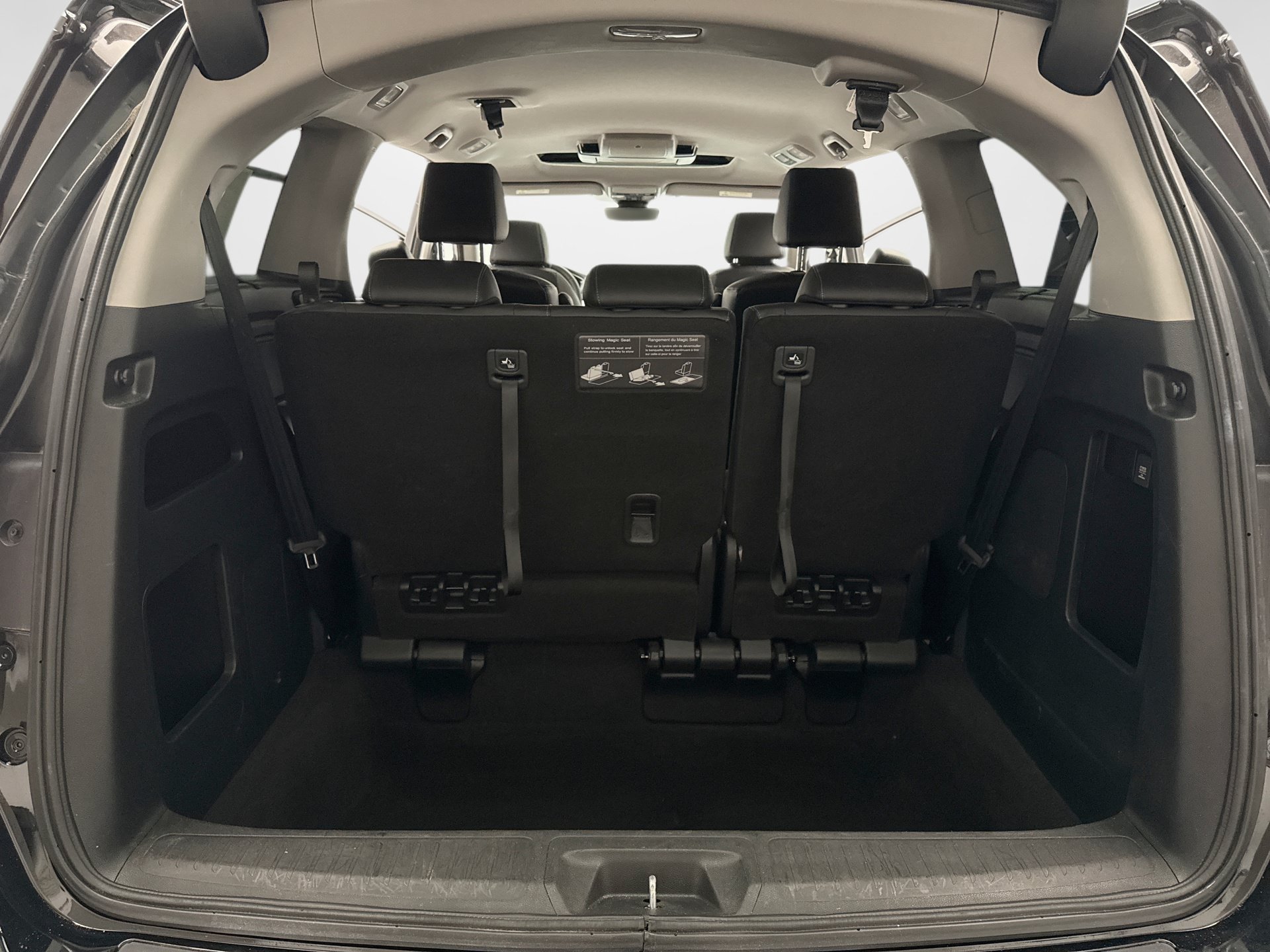 Used 2022 Honda Odyssey Touring image 19