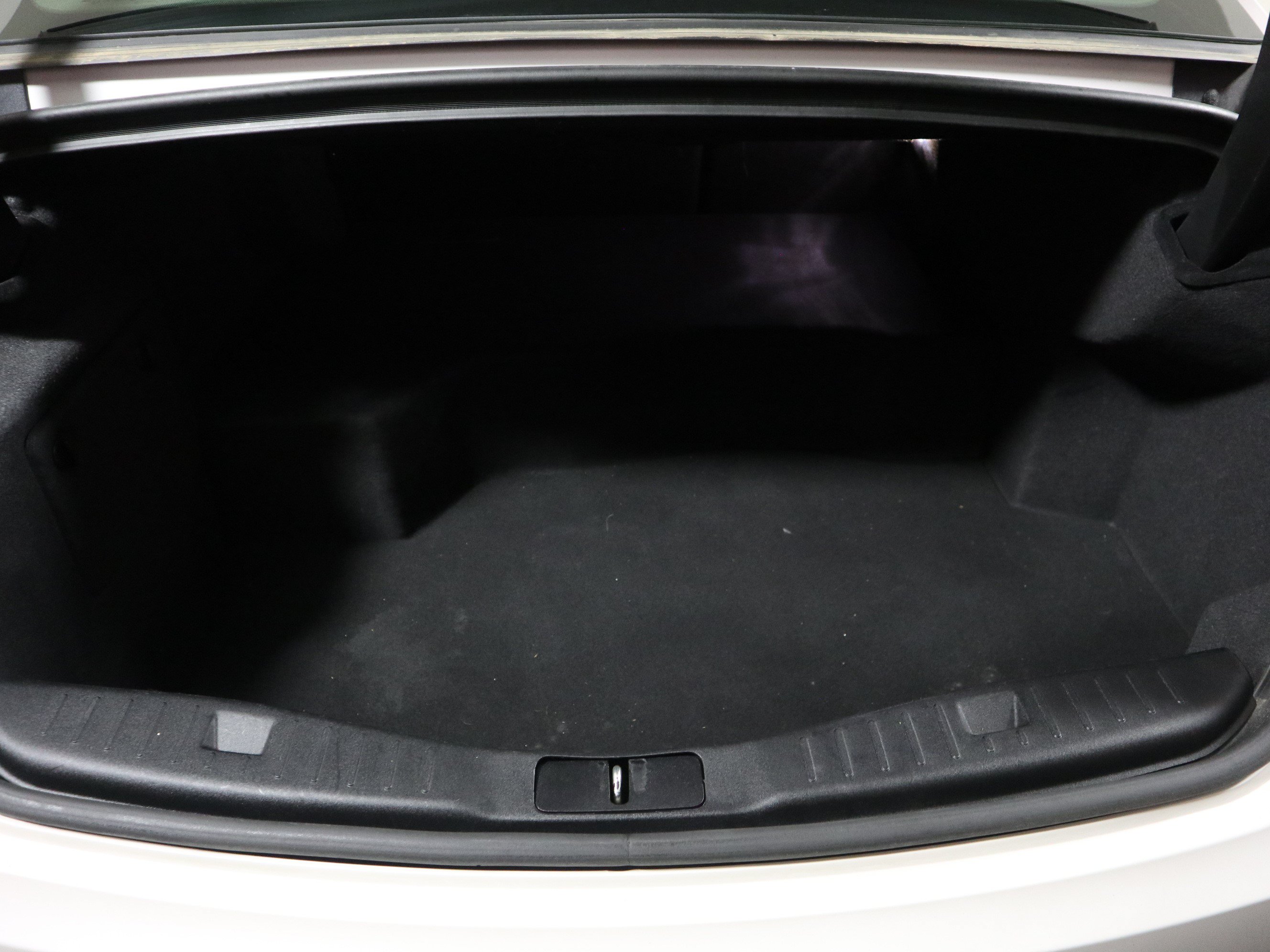 Used 2020 Lincoln MKZ Reserve w/ Elements Package FWD image 8