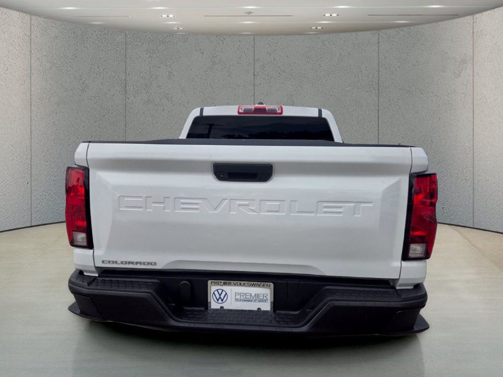 Used 2024 Chevrolet Colorado W/T RWD image 4