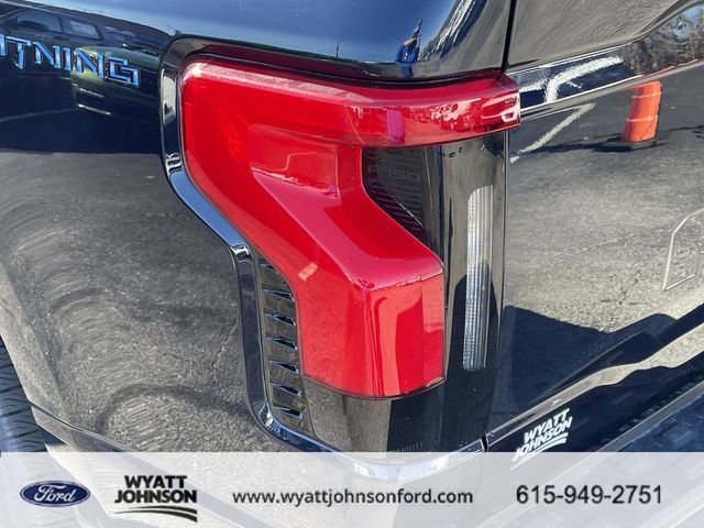 New 2025 Ford F150 Lightning Flash AWD/4WD image 10