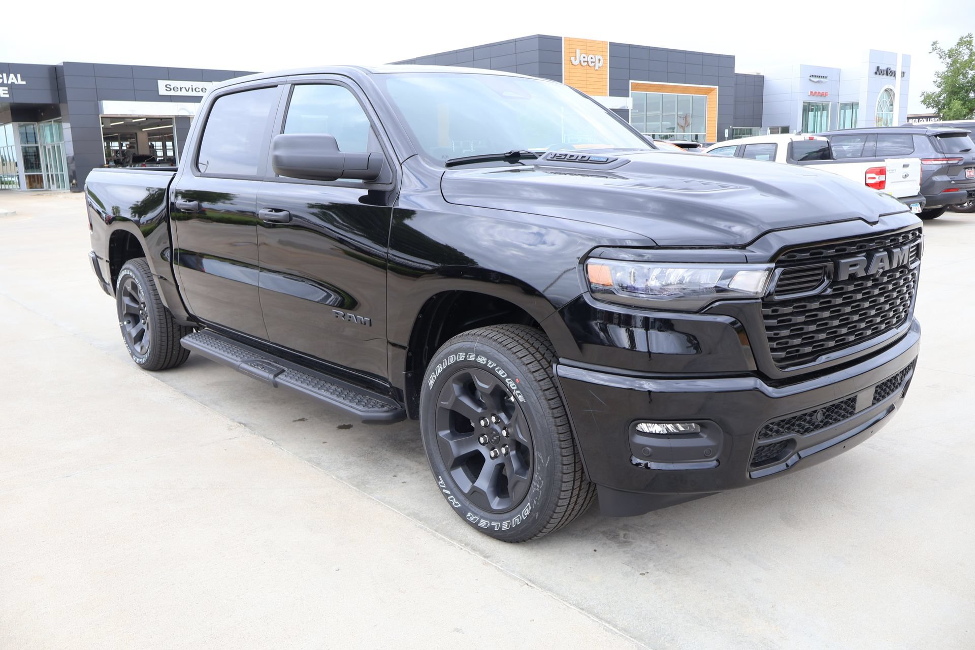 New 2026 RAM 1500 Express AWD/4WD video 1