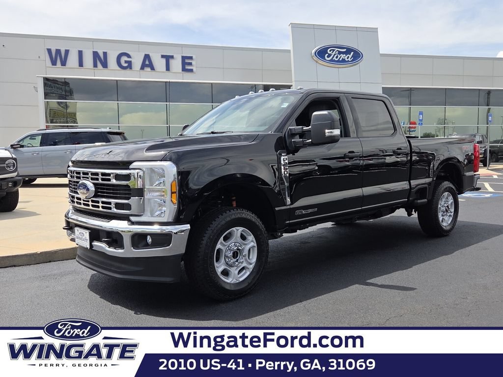 New 2026 Ford F250 XLT w/ FX4 Off-Road Package AWD/4WD video 1