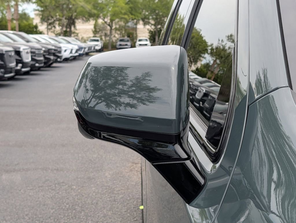 New 2026 Cadillac Escalade Sport w/ Touring Package AWD/4WD image 14