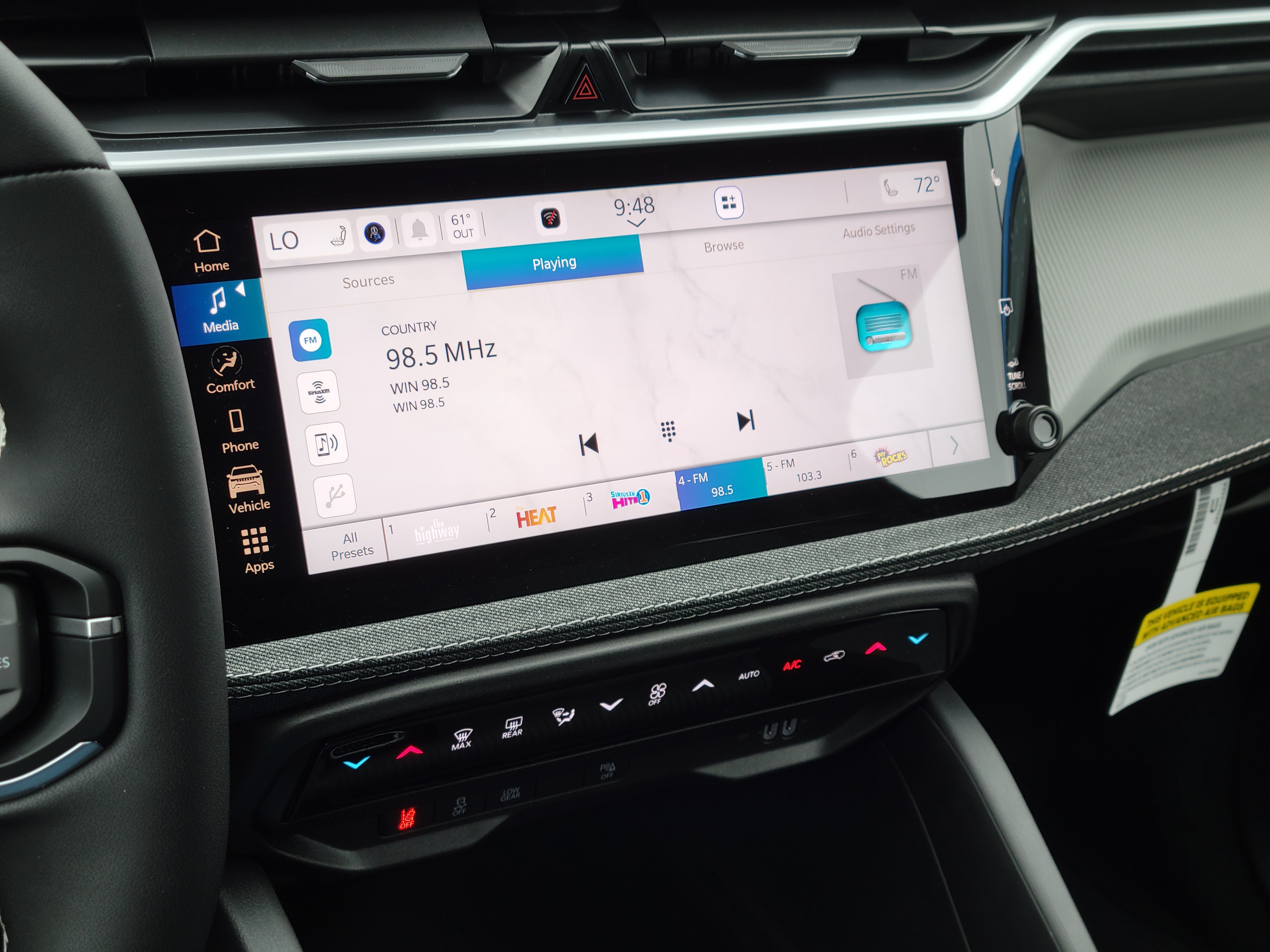 New 2026 Jeep Cherokee Laredo AWD/4WD image 15