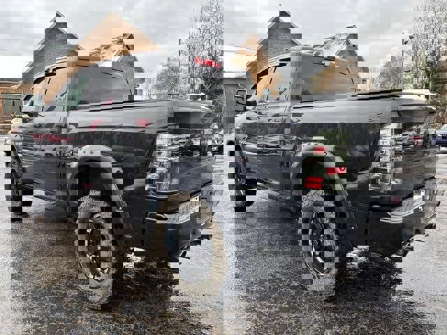 Used 2015 RAM 1500 Express image 5