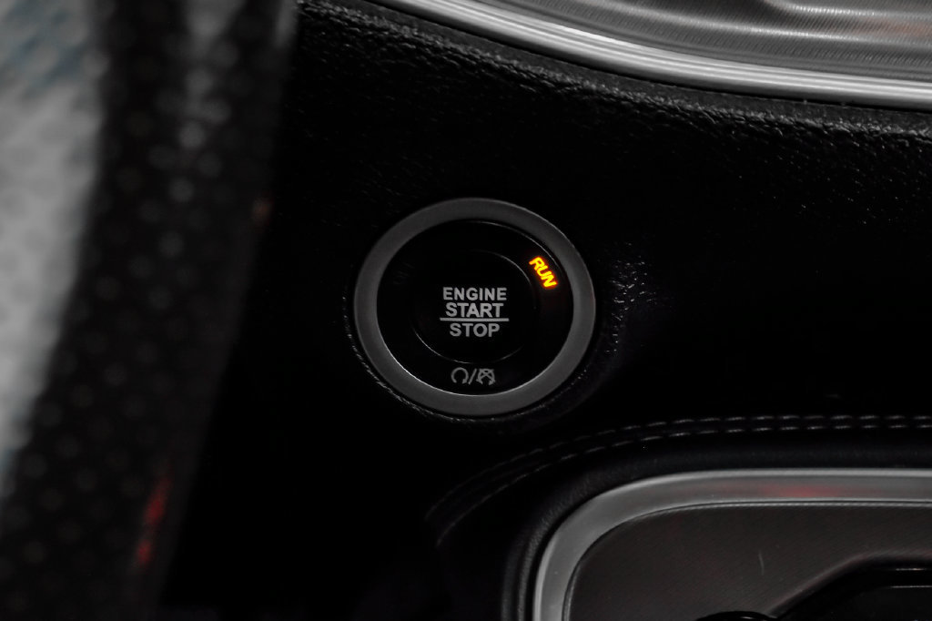Used 2019 Dodge Challenger SXT w/ Blacktop Package RWD image 20