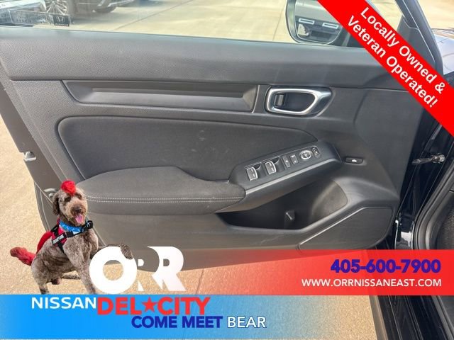 Used 2025 Honda Civic Sport image 17