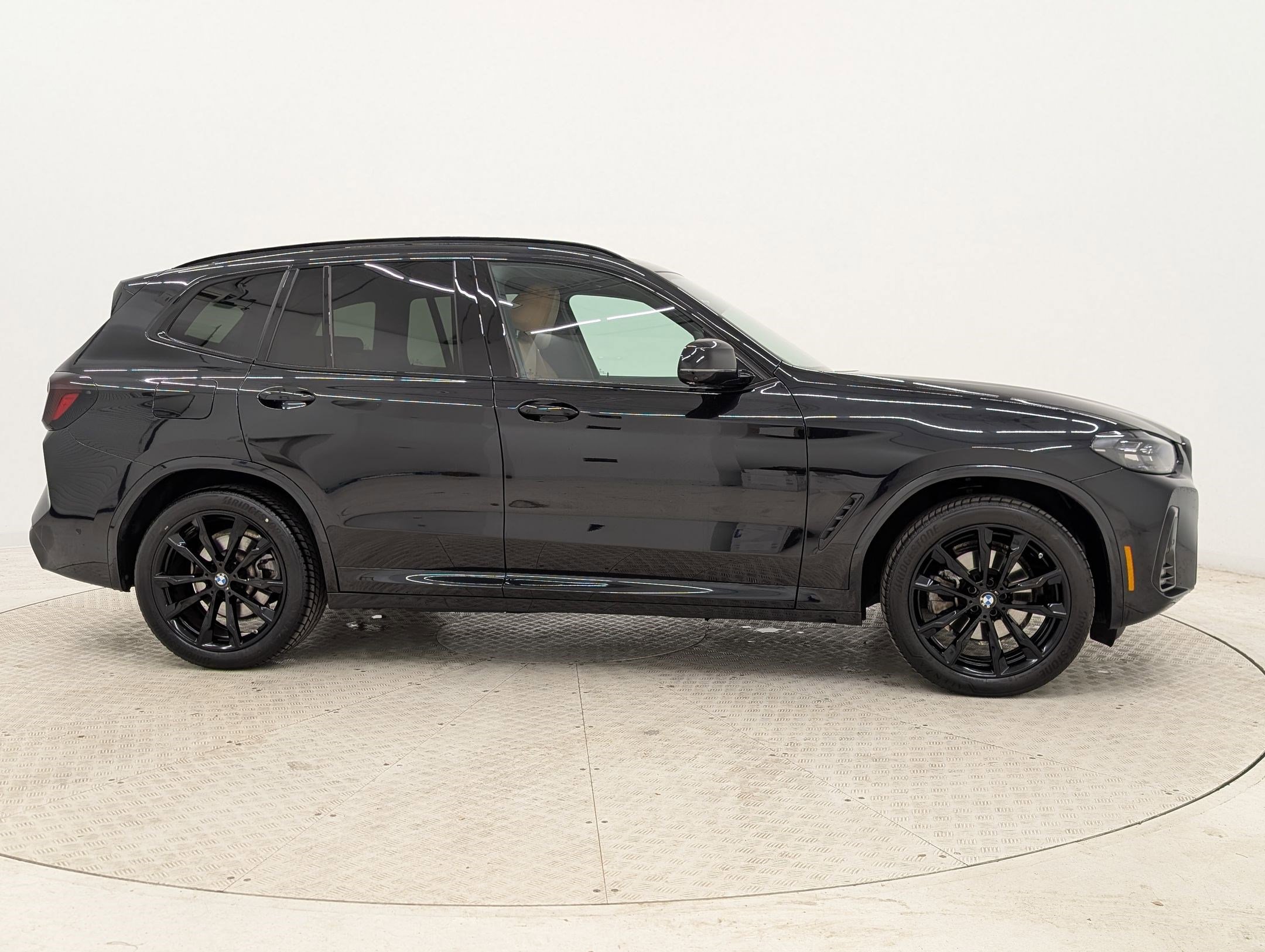 Certified 2023 BMW X3 sDrive30i w/ M Sport Package image 8