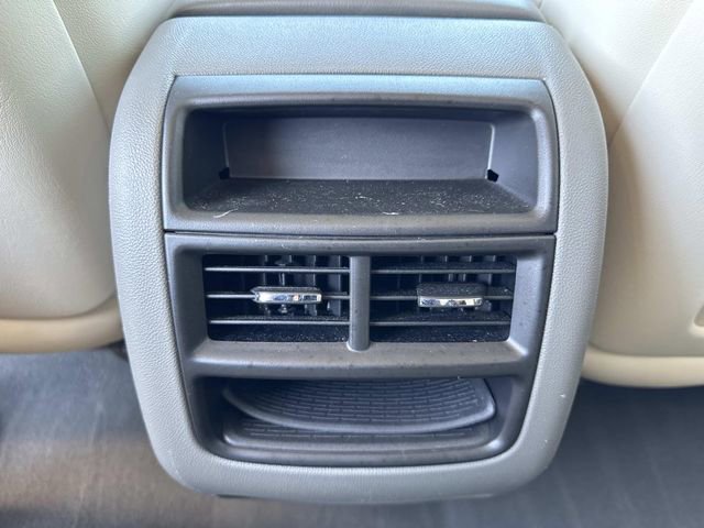 Used 2019 Cadillac XT5 Luxury w/ Advanced Security Package image 13