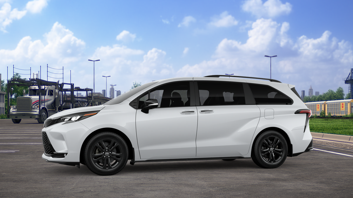 New 2026 Toyota Sienna XSE AWD/4WD image 5