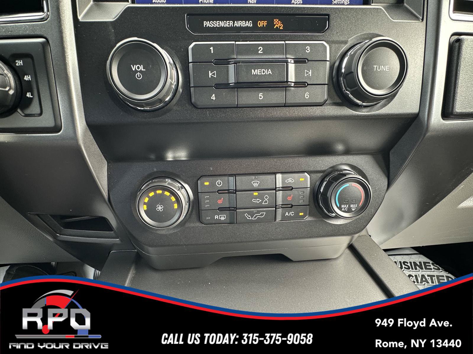 Used 2019 Ford F150 XLT w/ Equipment Group 302A Luxury AWD/4WD image 13