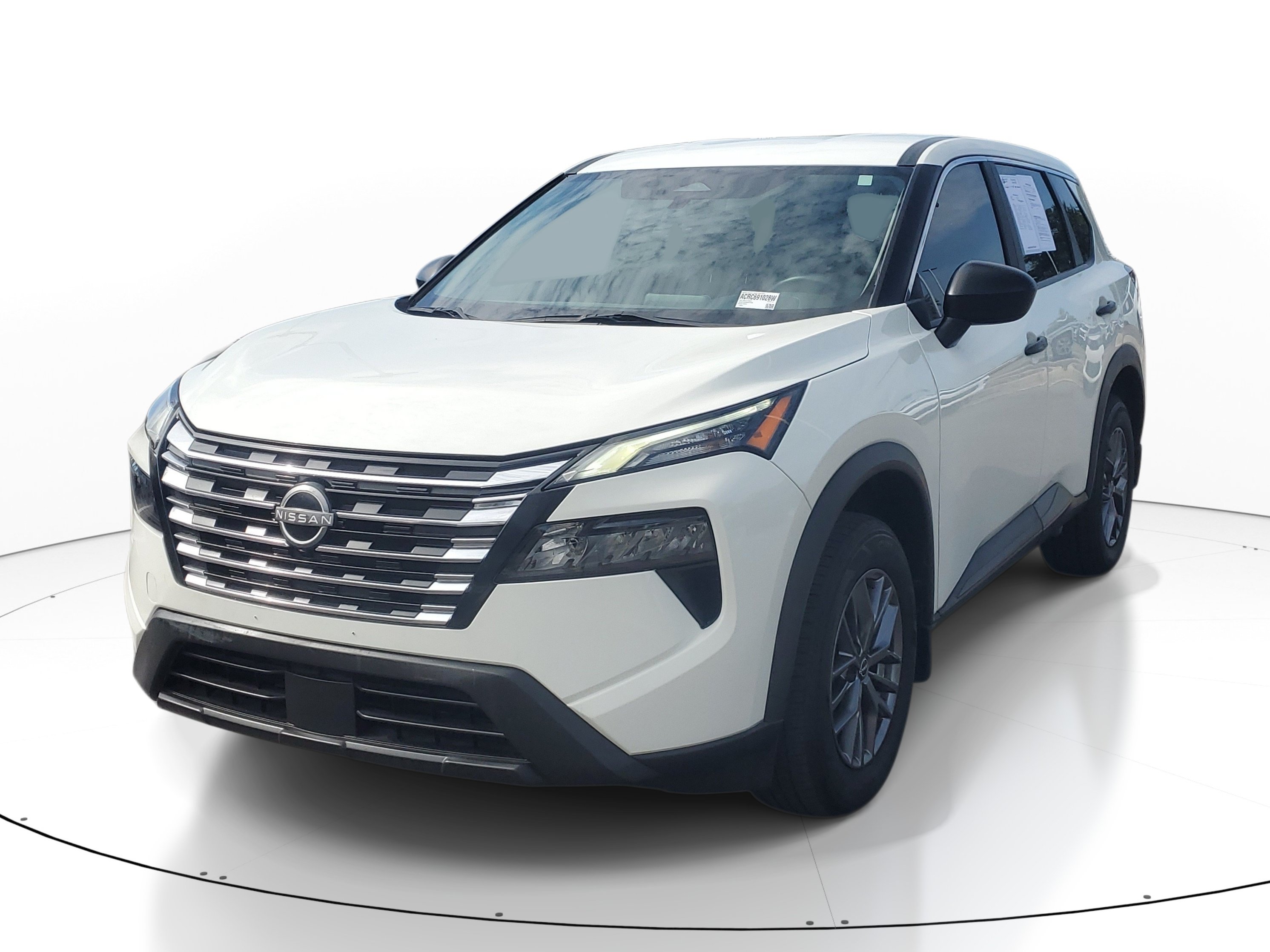 Used 2024 Nissan Rogue S AWD/4WD image 4