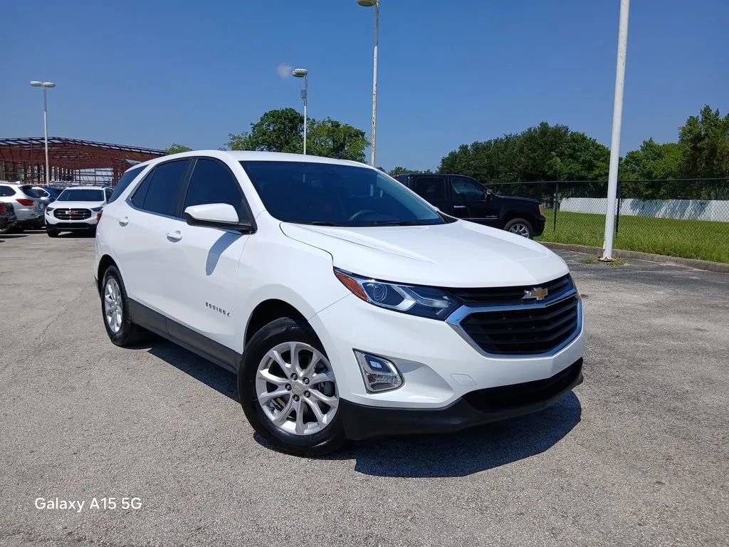 Used 2021 Chevrolet Equinox LT image 2