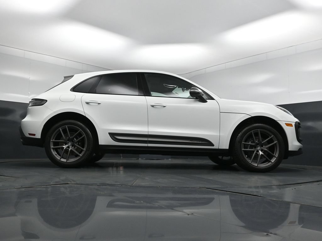 New 2026 Porsche Macan Turbo AWD/4WD image 25