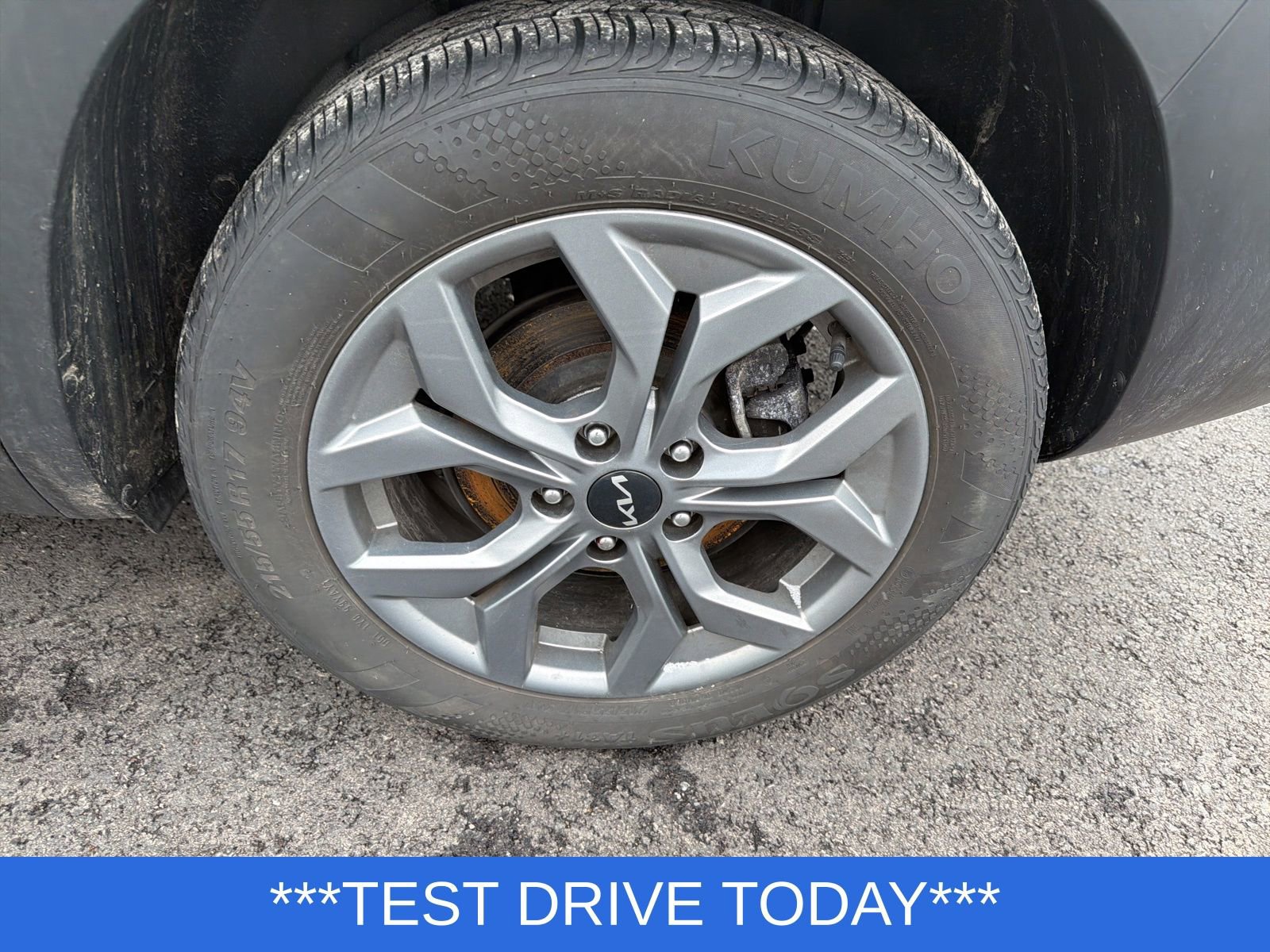 Used 2024 Kia Seltos S image 10