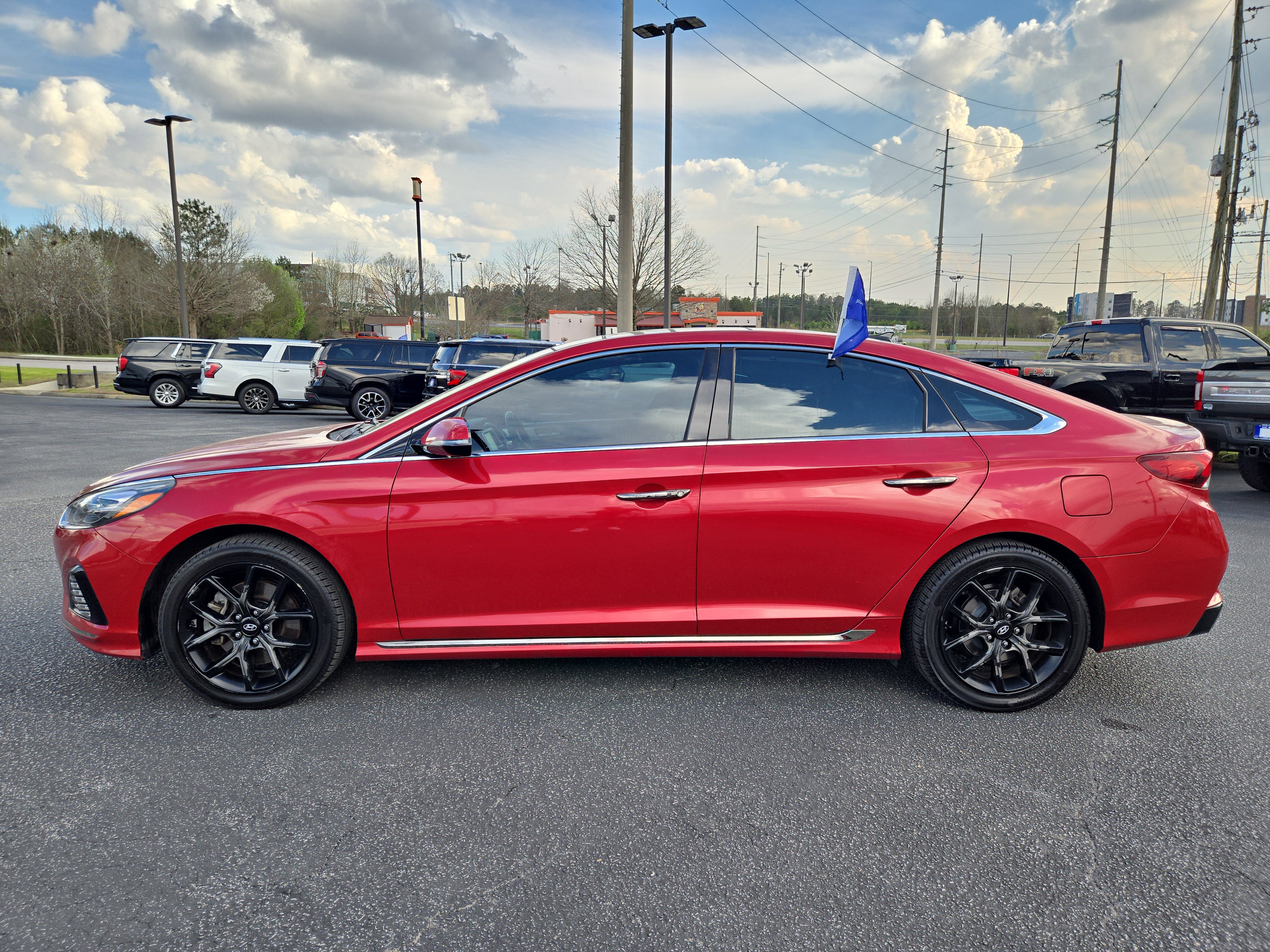 Used 2019 Hyundai Sonata Limited image 11