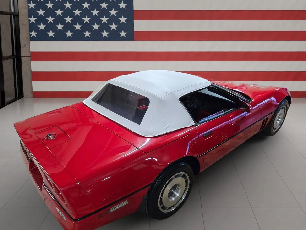 Used 1987 Chevrolet Corvette 2D Convertible image 5