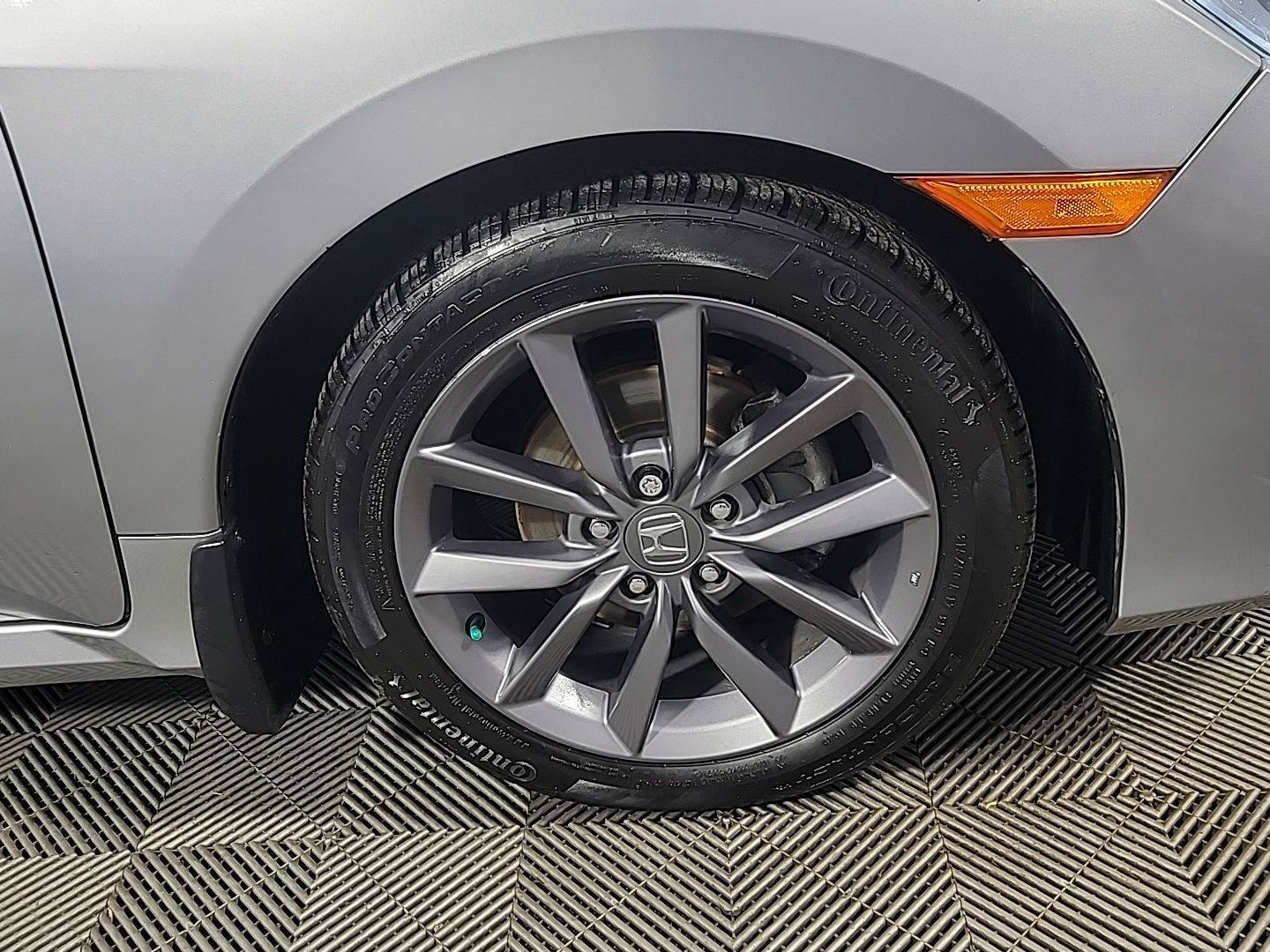 Certified 2020 Honda Civic EX image 3