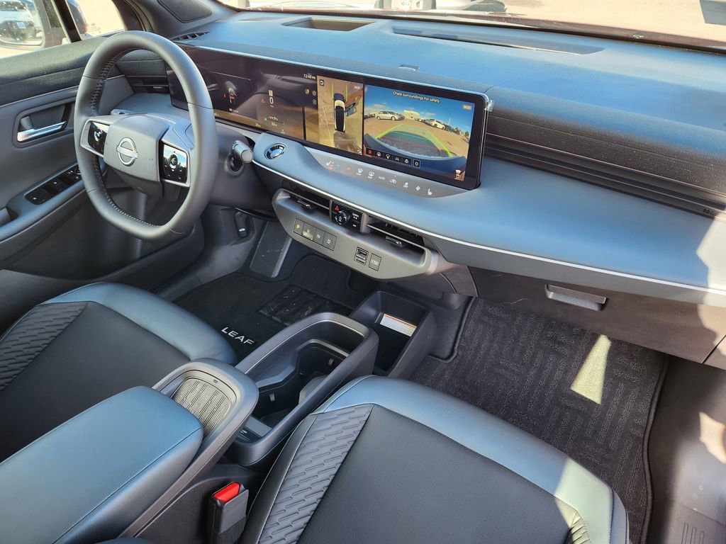 New 2026 Nissan Leaf Platinum+ w/ Cargo Package (Platinum+) image 13