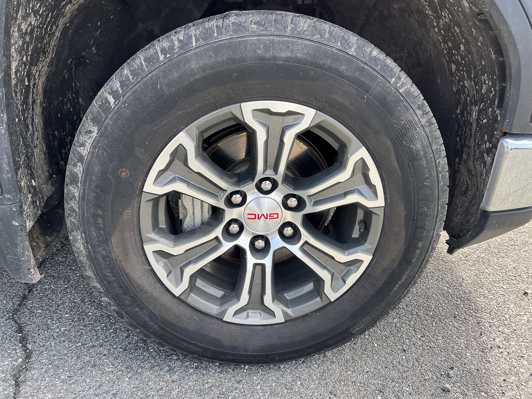 Used 2025 GMC Sierra 1500 SLT image 11