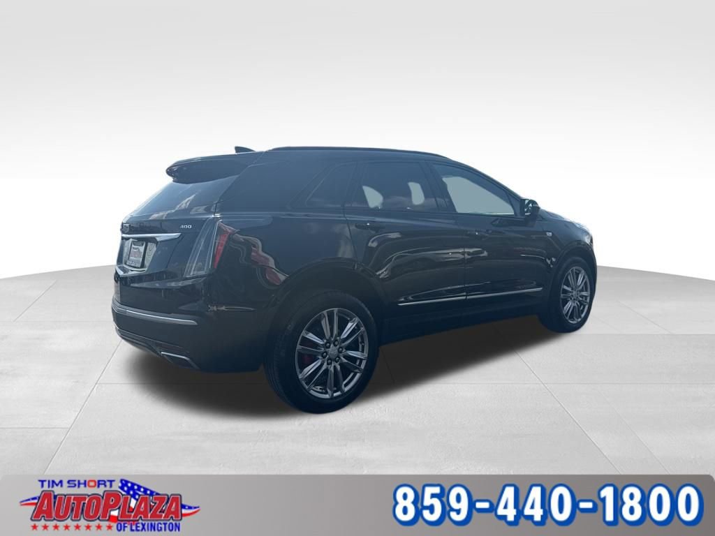 Used 2024 Cadillac XT5 Sportv image 11