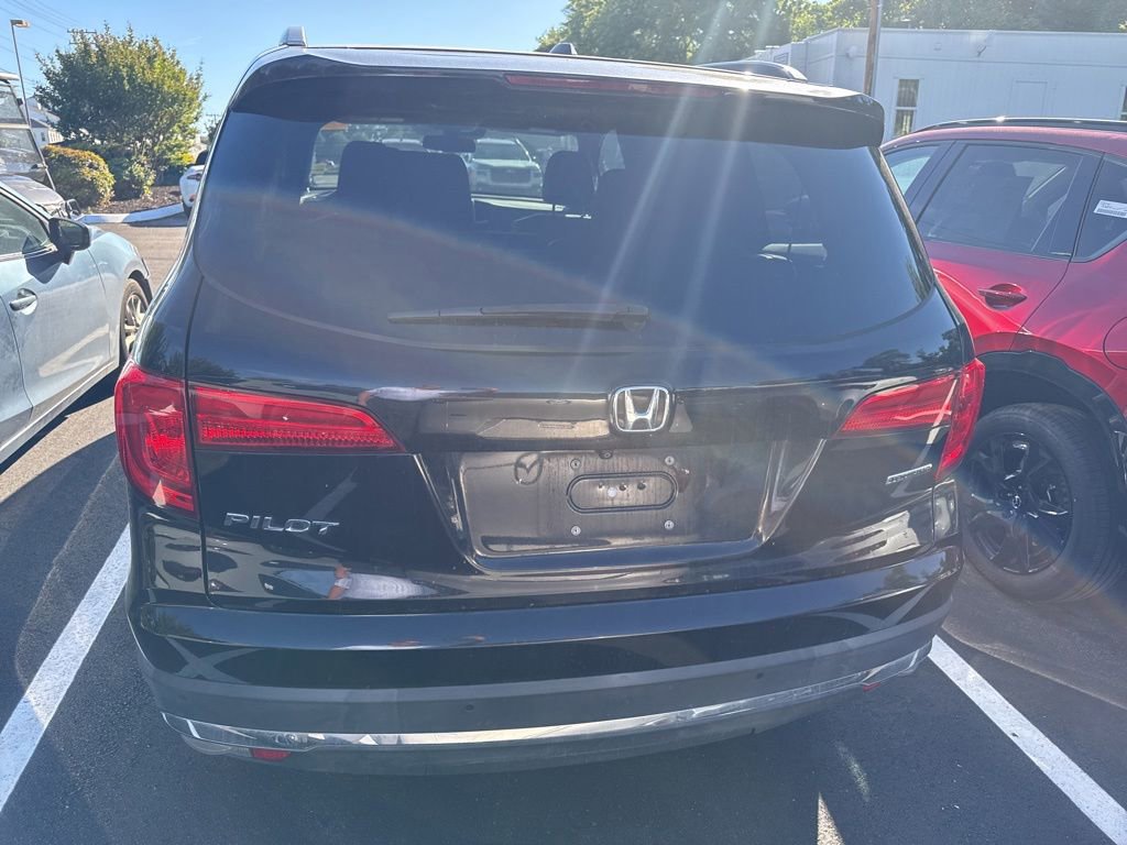 Used 2017 Honda Pilot Touring image 6