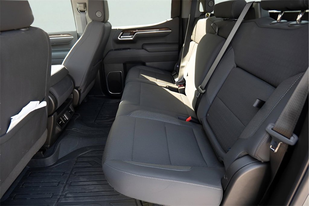 New 2026 GMC Sierra 1500 Elevation image 23