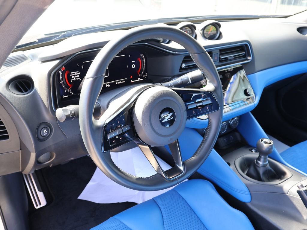 Used 2024 Nissan Z Performance w/ Floor Mat Package image 20