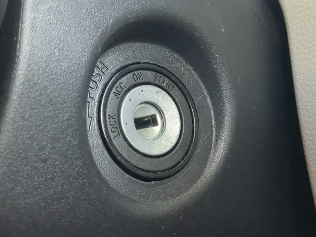Certified 2025 Toyota Corolla Cross L FWD image 32