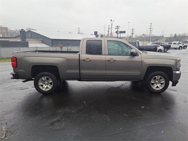 Used 2017 Chevrolet Silverado 1500 LT w/ All Star Edition image 30
