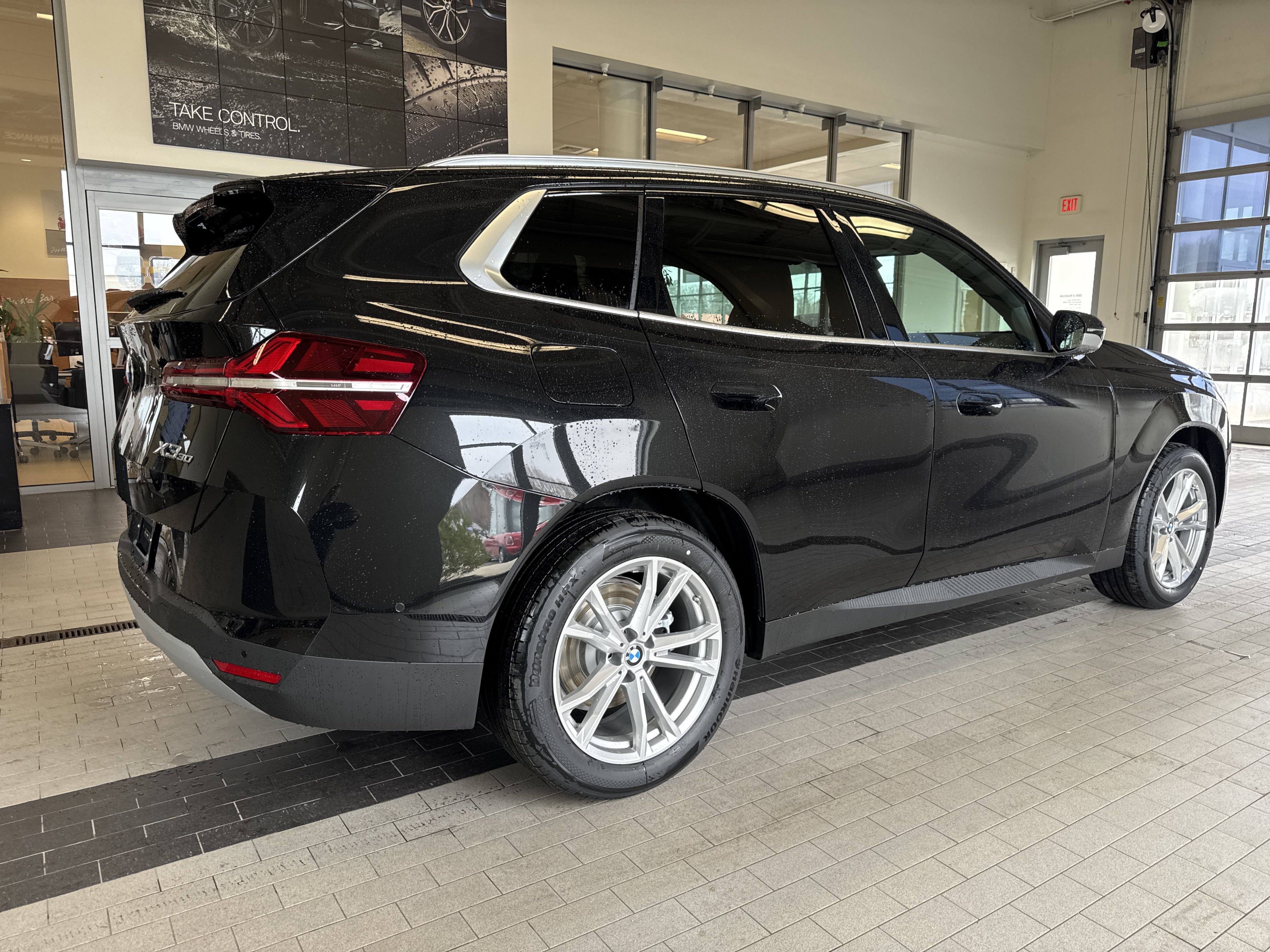 Used 2025 BMW X3 xDrive30i w/ Convenience Package image 5